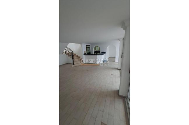 Casas, Alquiler, Cristales - $12.000.000