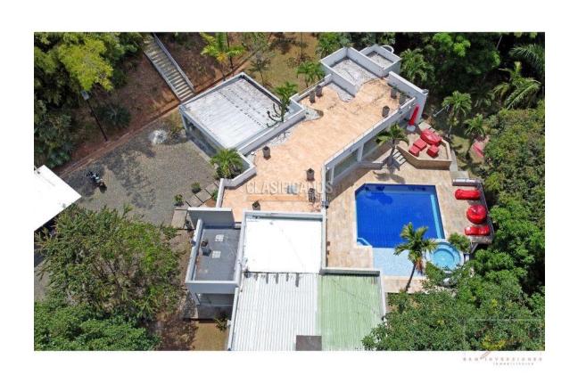 Casas, Venta, Yumbo - $2.900.000.000