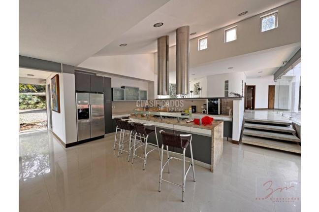 Casas, Venta, Yumbo - $2.900.000.000