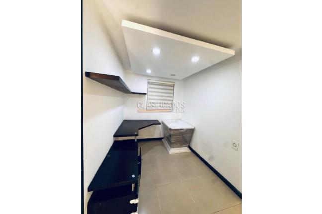 Apartamentos, Venta, La Flora - $710.000.000