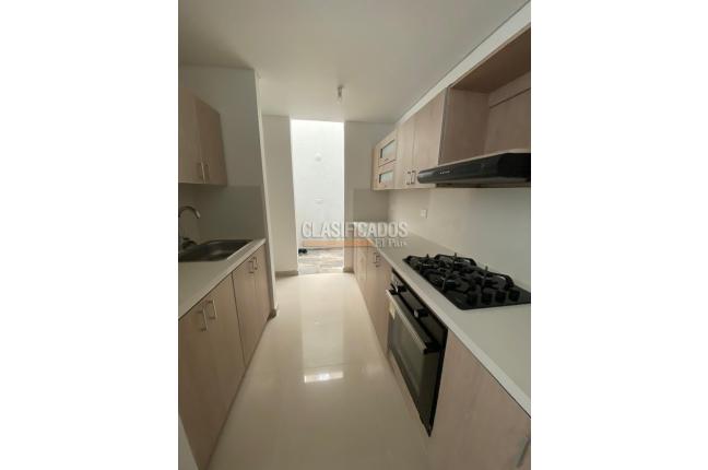 Casas, Alquiler en El Castillo