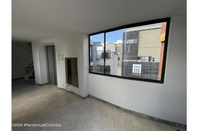 Oficinas y Consultorios, Venta en Bogotá