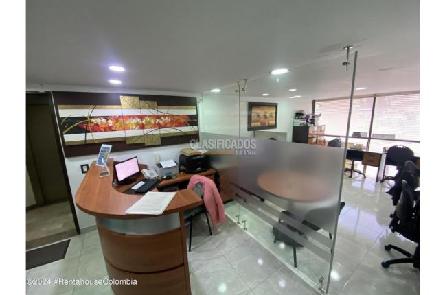 Oficinas y Consultorios, Venta en Bogotá