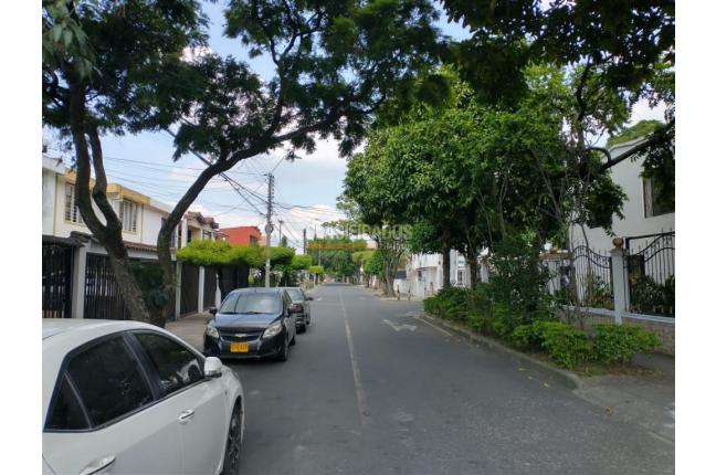 Casas, Alquiler, Urbanización La Merced - $2.300.000