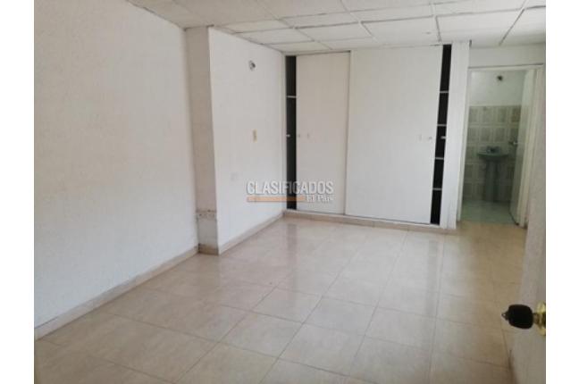 Casas, Alquiler, Urbanización La Merced - $2.300.000