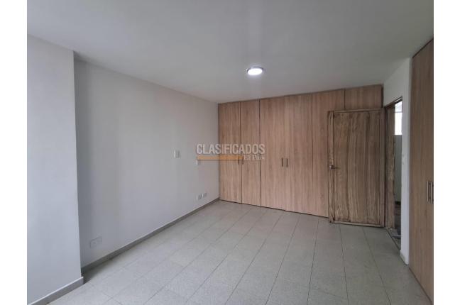 Apartamentos, Alquiler, San Vicente - $2.700.000
