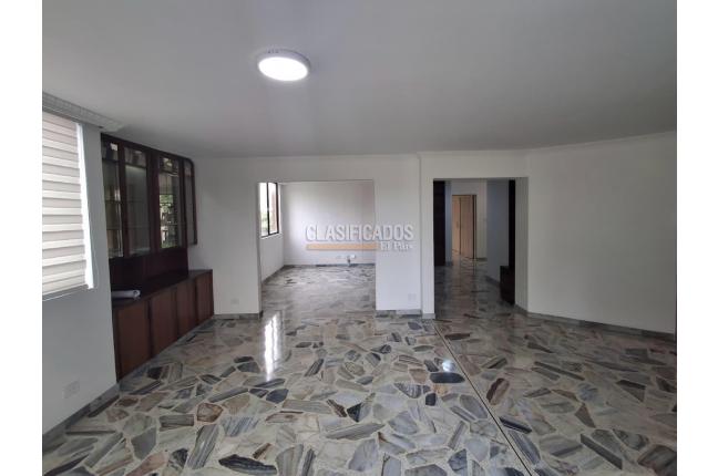 Apartamentos, Alquiler, San Vicente - $2.700.000