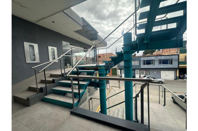 Locales y Bodegas, Alquiler, Funza - $8.500.000