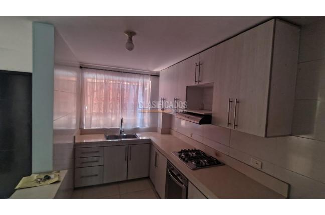 Casas, Venta, San Joaquín - $680.000.000