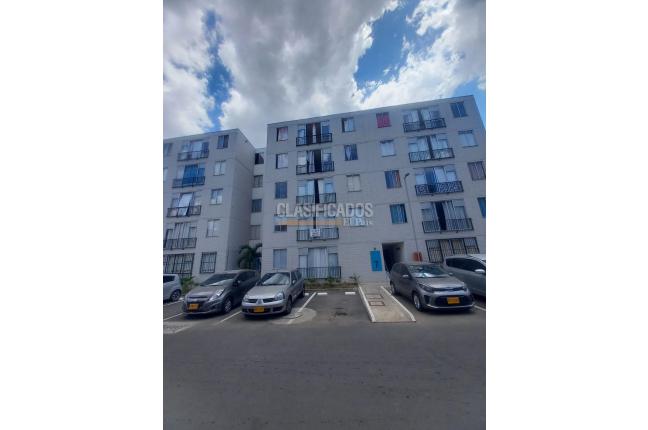 Apartamentos, Alquiler, Yumbo - $900.000
