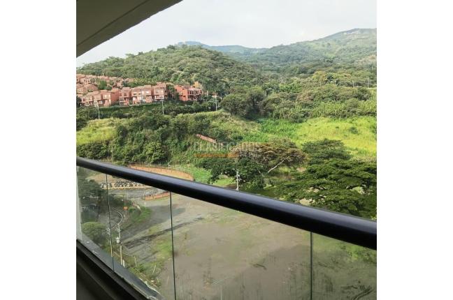 Apartaestudios, Alquiler, Chipichape - $1.750.000