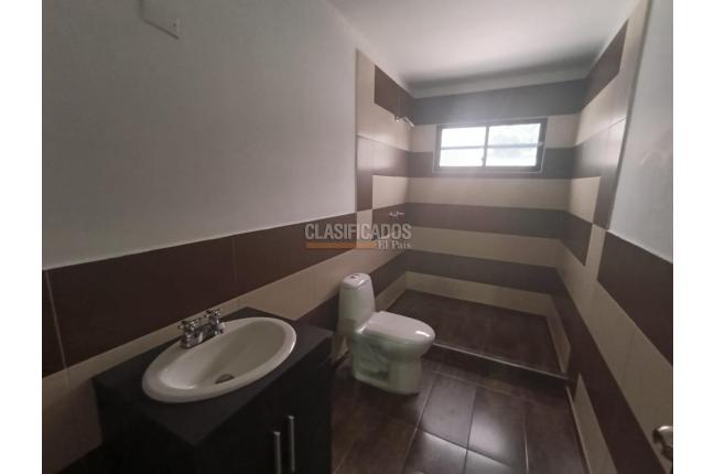 Locales y Bodegas, Alquiler, Eucarístico - $30.000.000