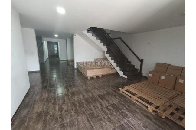 Locales y Bodegas, Alquiler, Eucarístico - $30.000.000