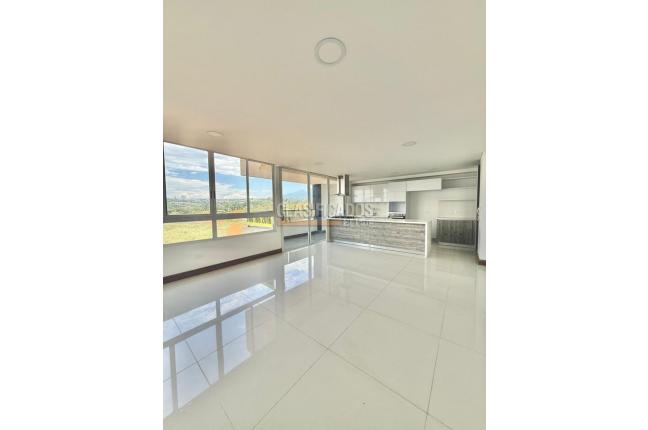 Apartamentos, Venta en Ciudad Jardín