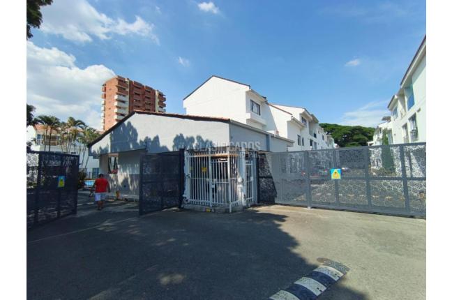 Casas, Alquiler, Las Quintas de Don Simón - $8.000.000