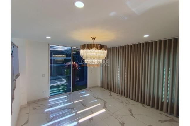 Casas, Alquiler, Las Quintas de Don Simón - $8.000.000