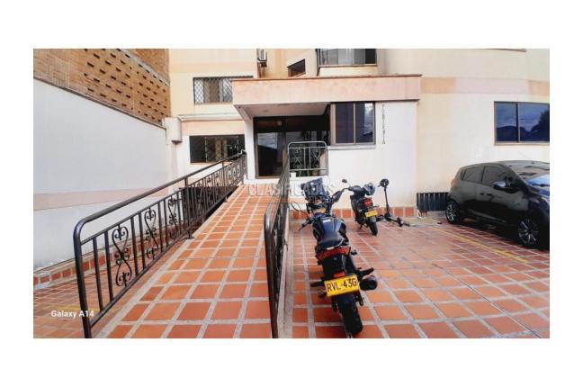 Apartamentos, Venta, Los Cámbulos - $230.000.000