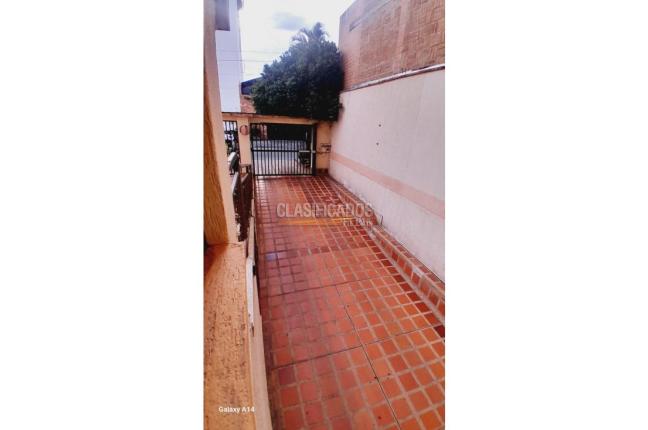 Apartamentos, Venta, Los Cámbulos - $230.000.000