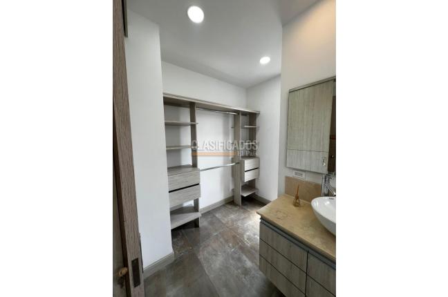 Apartamentos, Venta, Cerro Cristales - $695.000.000