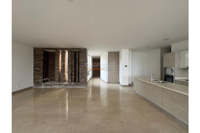 Apartamentos, Alquiler en Tejares Cristales