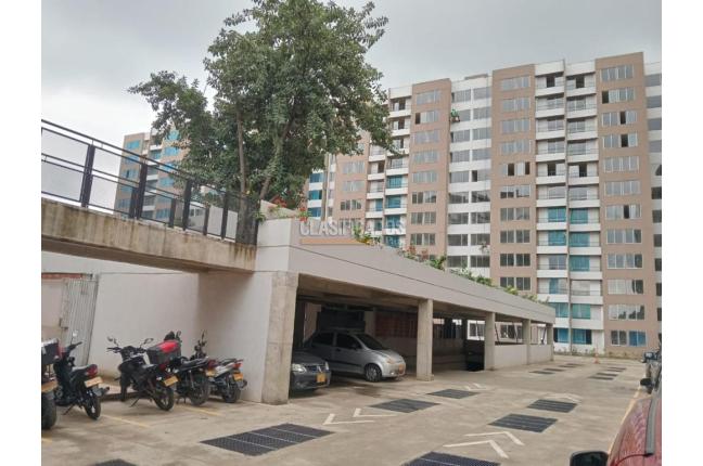 Apartamentos, Alquiler en Evaristo García