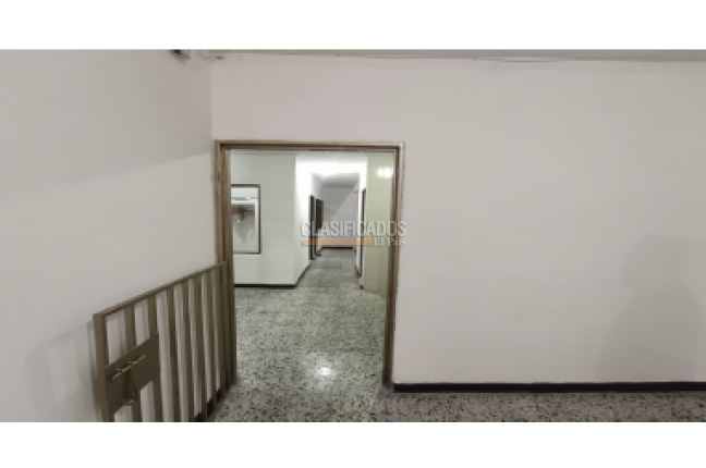 Locales y Bodegas, Alquiler, Prados del Sur - $1.500.000
