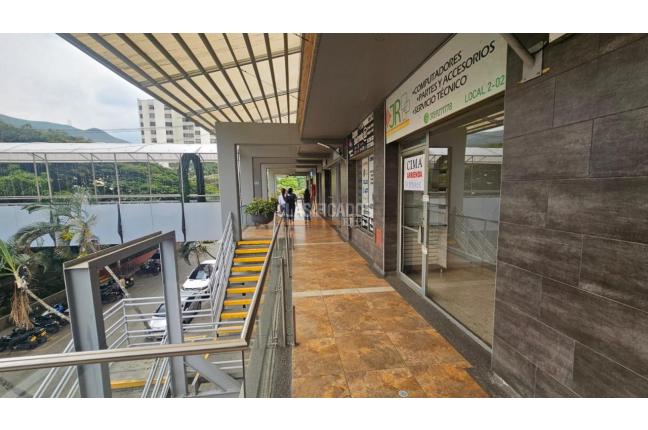 Locales y Bodegas, Alquiler, San Vicente - $820.000