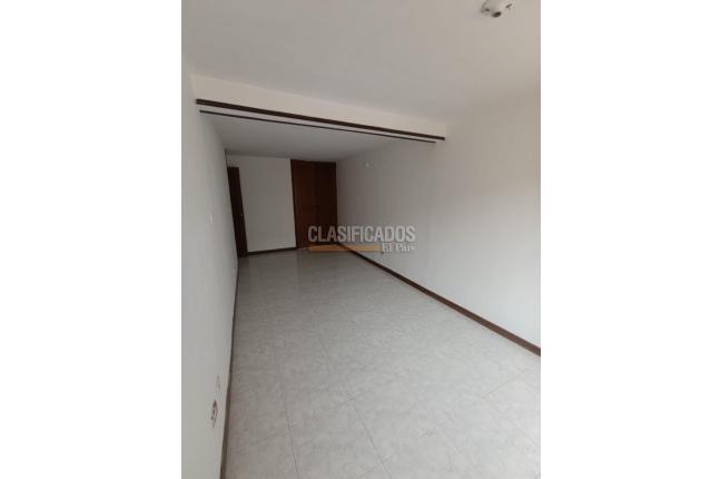 Casas, Venta, Primero de Mayo - $700.000.000
