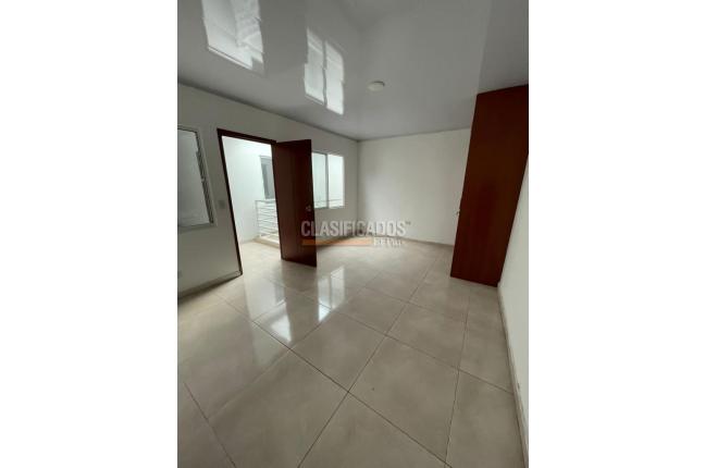 Apartamentos, Alquiler, Santa Elena - $1.100.000