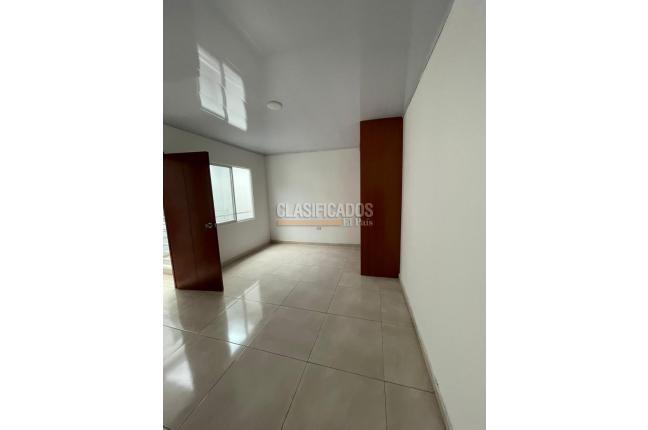 Apartamentos, Alquiler, Santa Elena - $1.100.000