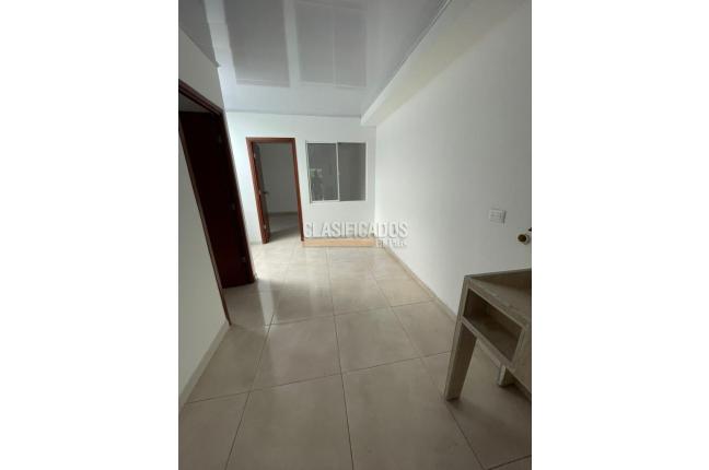 Apartamentos, Alquiler, Santa Elena - $1.100.000