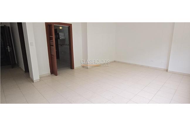 Apartamentos, Venta en La Flora