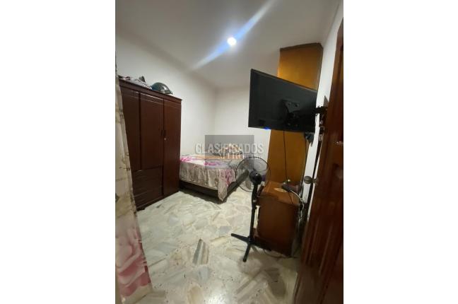 Casas, Venta, Atanasio Girardot - $550.000.000