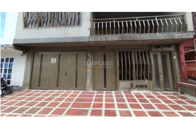 Casas, Alquiler en Prados del Sur