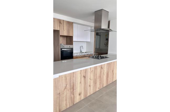 Apartamentos, Venta en Valle del Lili