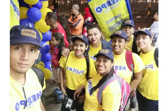 ENTREGA DE VOLANTES EN BOGOTÁ - Banquetes y Eventos