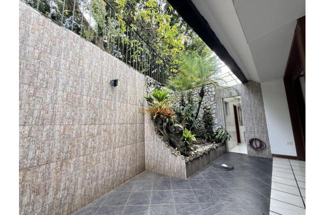 Casas, Alquiler en Bosques del Limonar