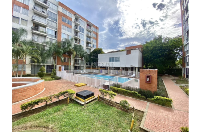 Apartamentos, Venta en Valle del Lili