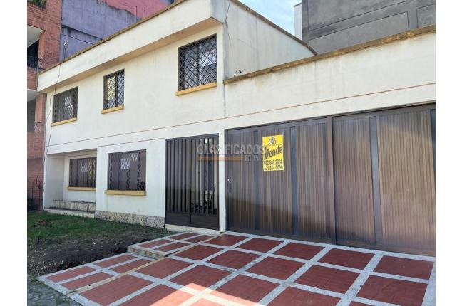 Casas, Venta en La Flora