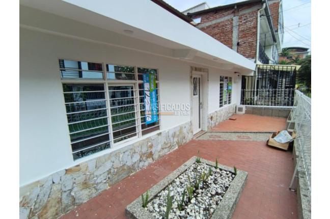 Casas, Alquiler, Los Farallones - $1.500.000
