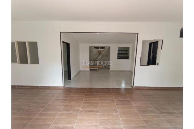Casas, Alquiler, Los Farallones - $1.500.000