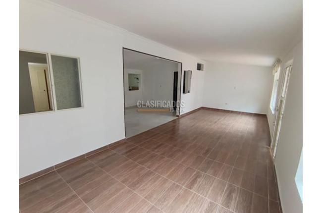Casas, Alquiler, Los Farallones - $1.500.000