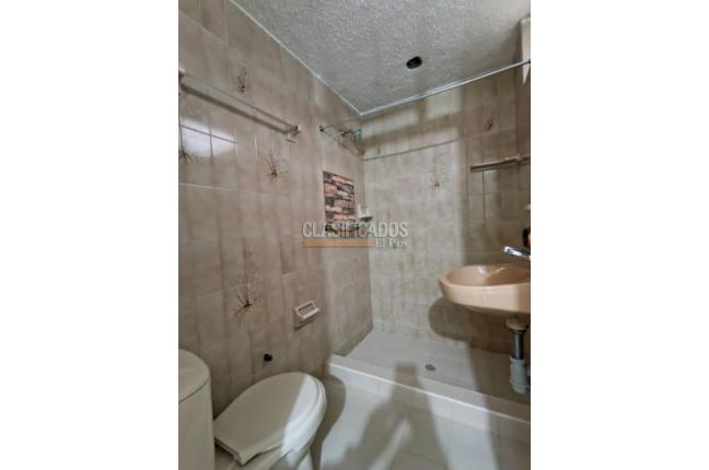 Casas, Alquiler, Los Farallones - $1.500.000