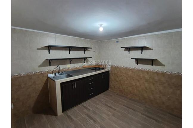Casas, Alquiler, Los Farallones - $1.500.000