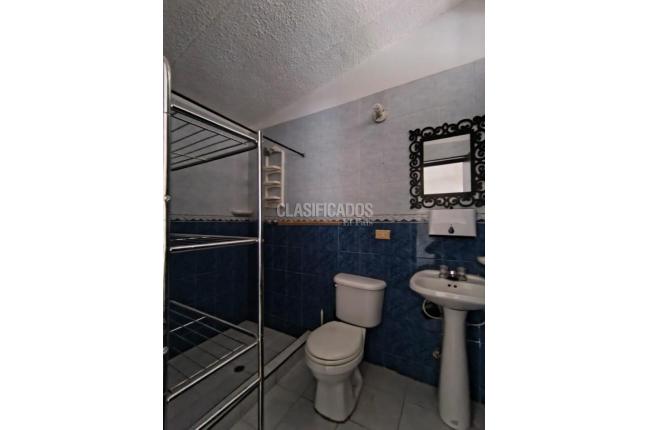 Casas, Alquiler, Los Farallones - $1.500.000