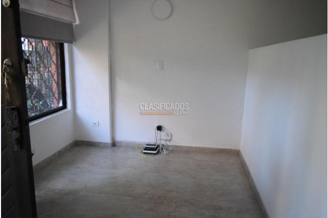 Apartaestudios, Alquiler en Villa del Prado