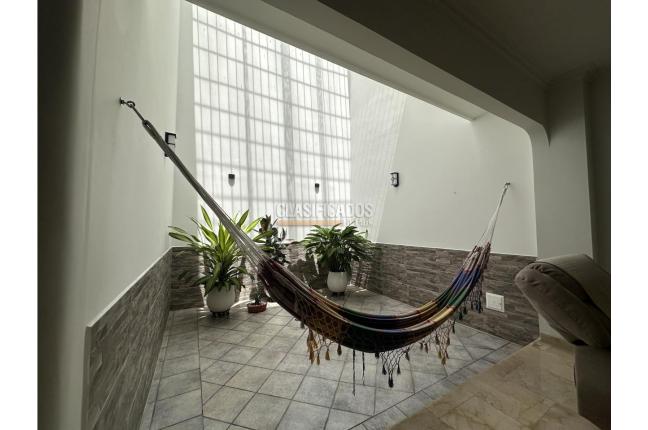 Casas, Venta, Ciudad Jardín - $885.000.000