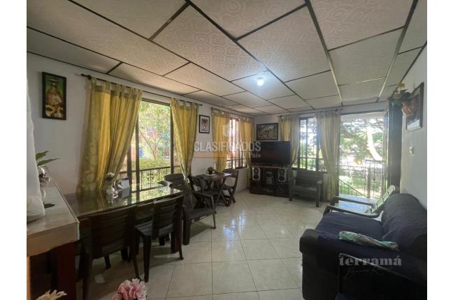 Casas, Venta en Yumbo