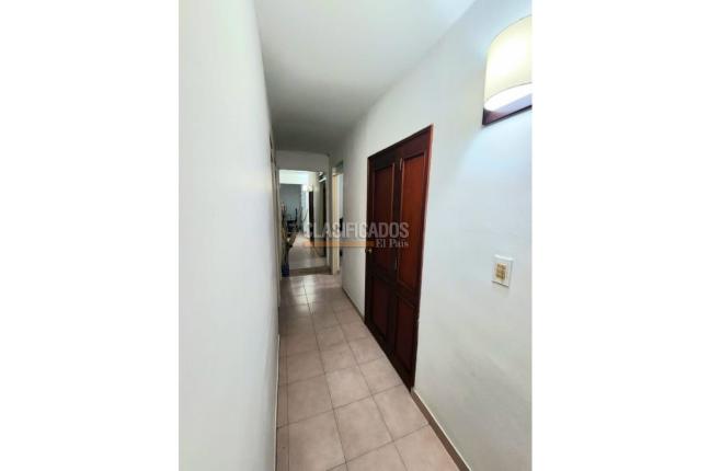 Apartamentos, Venta en Primero de Mayo
