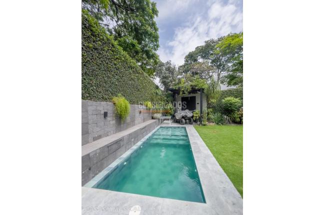 Casas, Venta en Ciudad Jardín